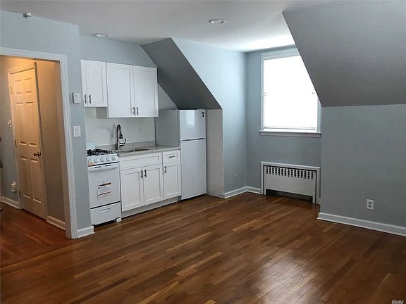 3rd image of 606 S 13th St