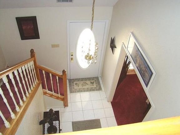4th image of 1662 Creek Place Dr