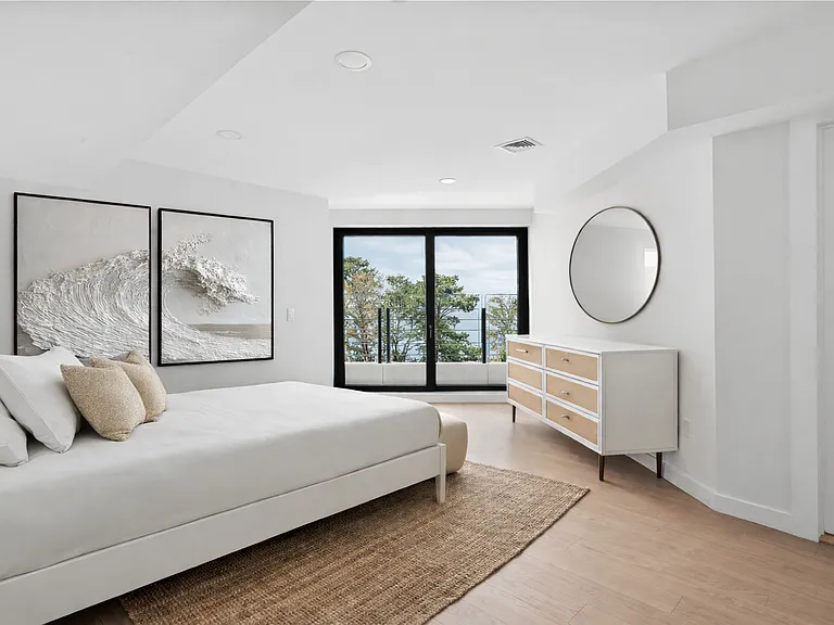 10 Bayview Dr — Photo 14