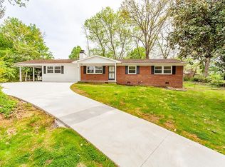 9204 Topoco Dr, Knoxville, TN 37922