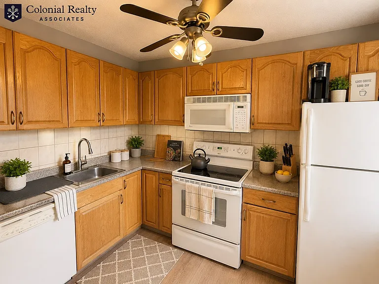 1880 Commonwealth Ave #10 — Photo 6