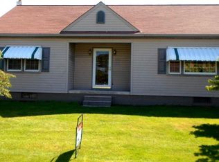 1080 Water Dr, Hanover, PA 17331