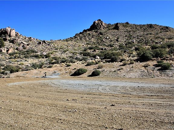 4th image of 0000 Coyote Run