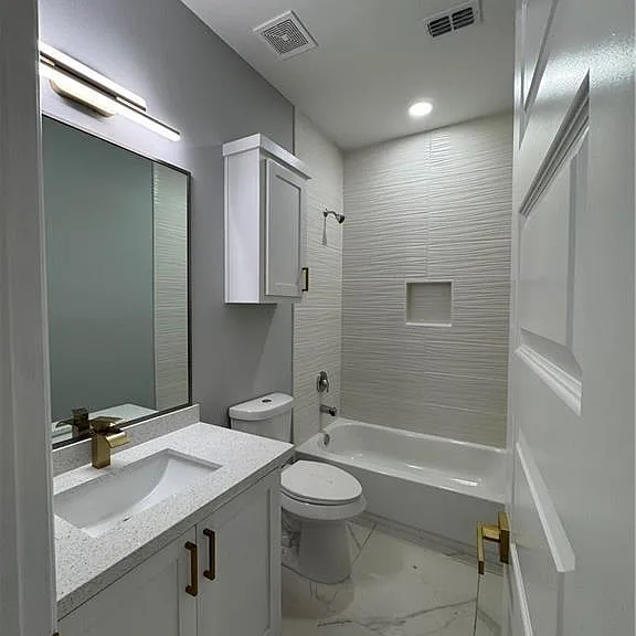 5900 Notre Dame Ave #3 — Photo 7