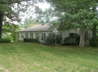 1209 18th Pl, Haleyville, AL 35565