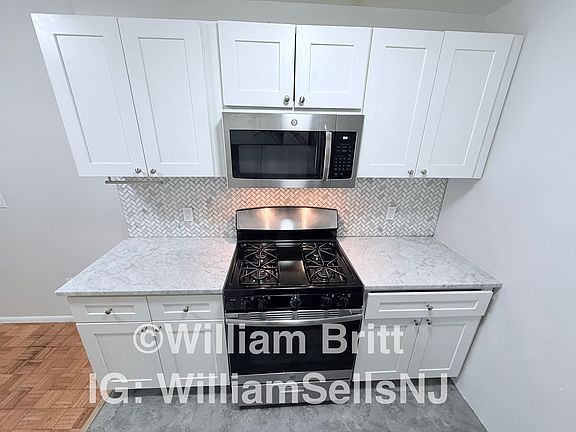 5th image of 145 Main St #1E
