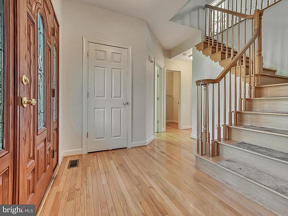 5th image of 13552 Halifax Dr