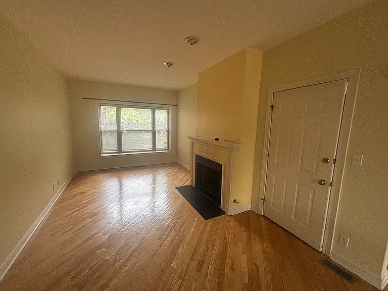 4636 N Racine Ave #1 — Photo 6