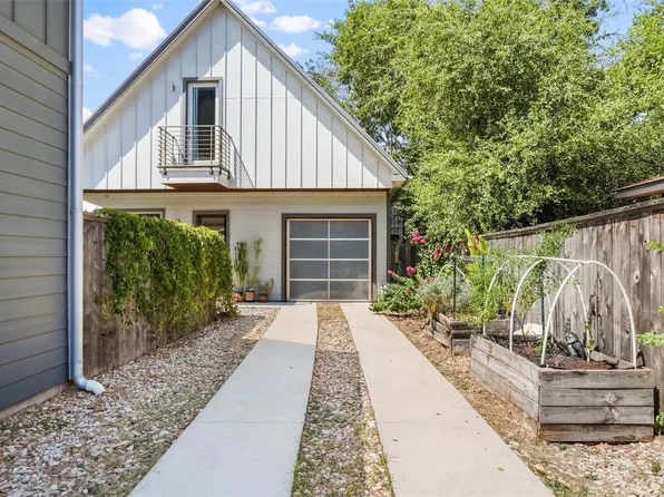 902 Calle Limon #B, Austin, TX 78702