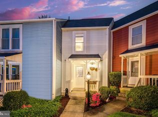 1666 Whisperhill Dr, Reston, VA 20194