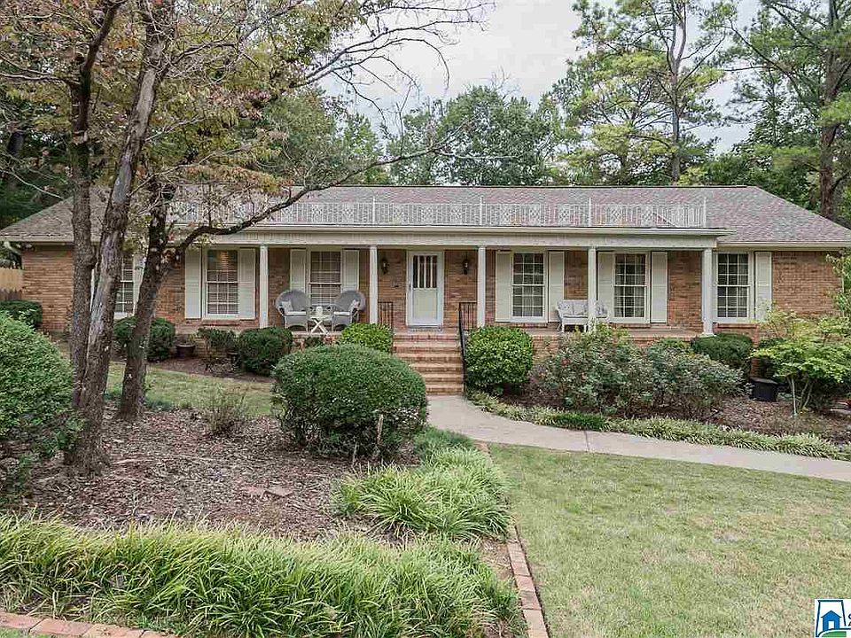 1st image of 341 Laredo Dr
