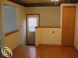 4th image of 8820 Hamilton Dr E
