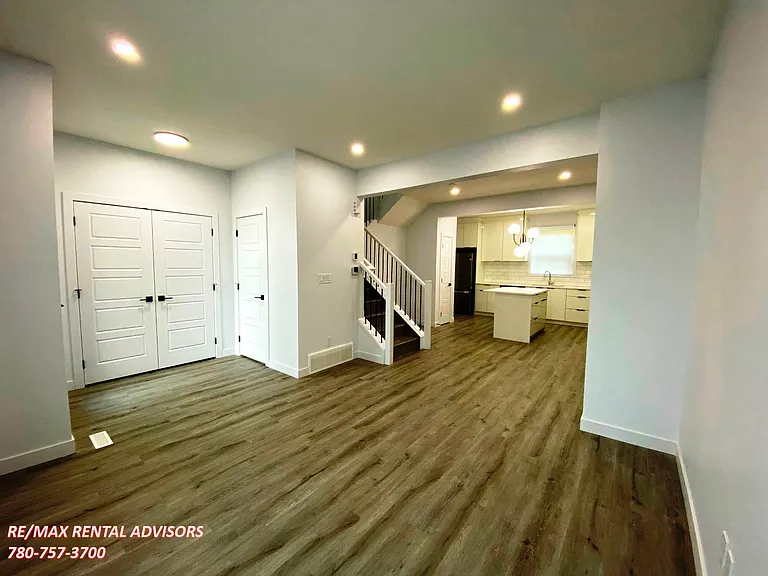14721 106th Ave NW #UPPER A — Photo 7