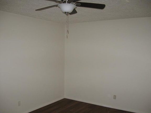 4th image of 64 Barbara St