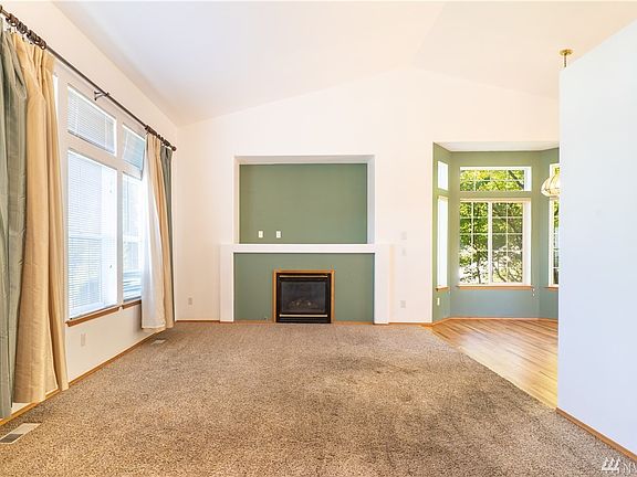 3rd image of 8617 76th Ave NE