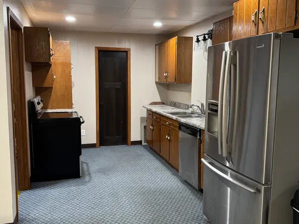 (undisclosed Address), Sherburn, MN 56171