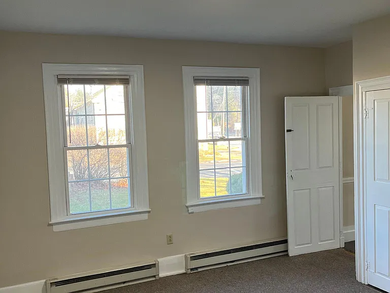 247 Old Colony Rd #A — Photo 4