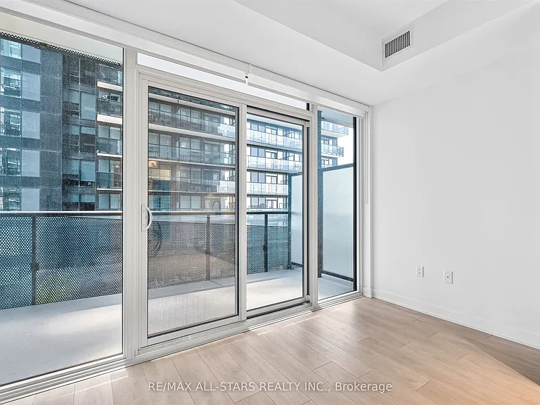 127 Broadway Ave #1106 — Photo 9