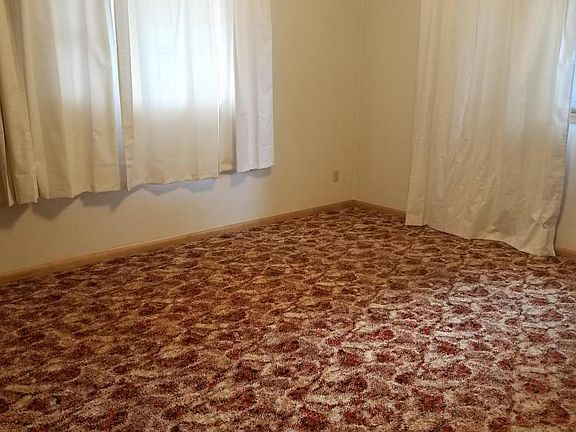 5th image of 2461 S Holmes Ave