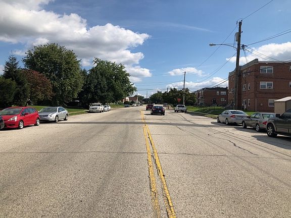 4th image of 1619 Solly Ave