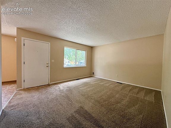 3rd image of 1854 Saratoga Dr