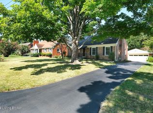 4245 Darbrook Rd, Woodlawn Park, KY 40207