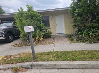 916 Myrtle St, Sarasota, FL 34234