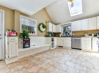 419 E 7th St #2, Boston, MA 02127