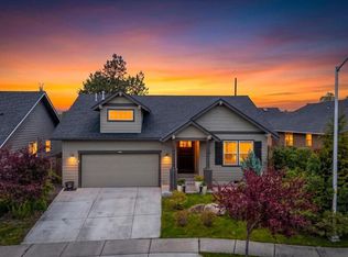 270 NW 33rd St, Redmond, OR 97756