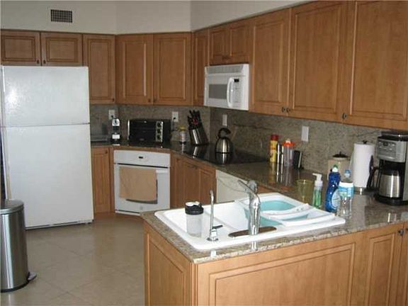 3rd image of 3370 Hidden Bay Dr APT 2515
