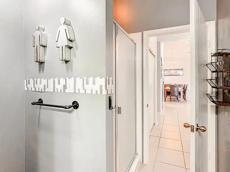 101 Bloomingdale Dr — Photo 36