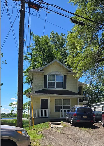 5876 Outer Dr Photo 1