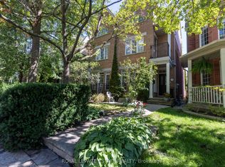 145 Boardwalk Dr, Toronto, ON M4L 3X9