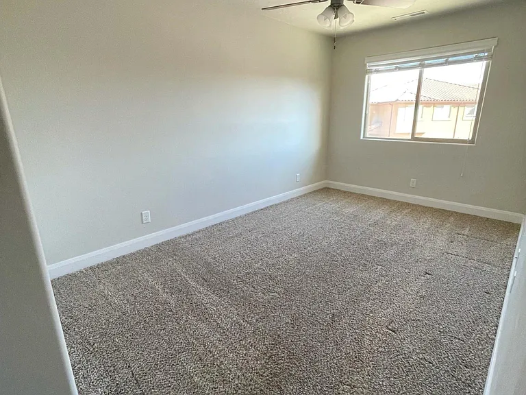 2521 Bella Vista Dr — Photo 17