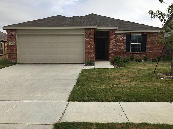 2nd image of 1713 Waggoner Dr