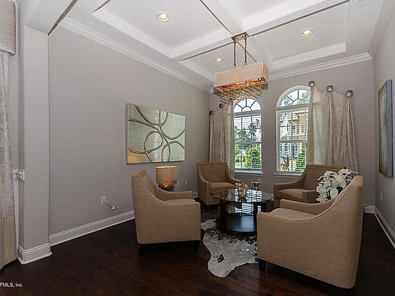 3rd image of 52 Tate Ln
