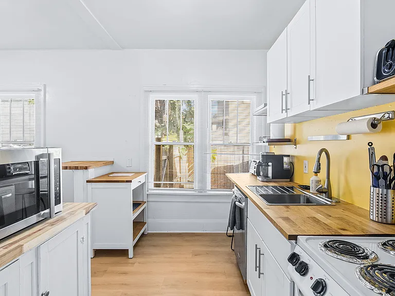 622 7th Ave N #620 — Photo 37