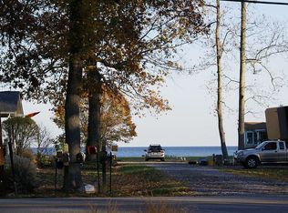 1073 Walnut Ave, North Beach, MD 20714