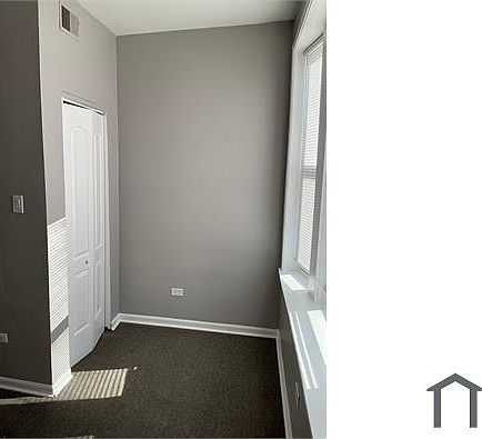 5th image of 4618 S Lake Park Ave APT 1W