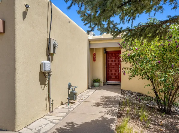 2913 Canada Del Humo, Santa Fe, NM 87505