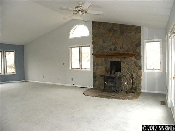 3rd image of 6646 Sierra Vista Ln