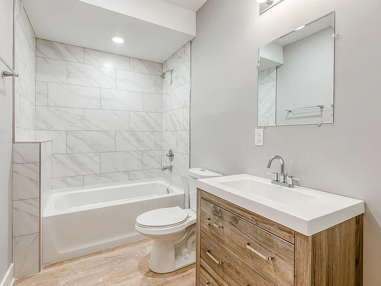 Brand New Luxury Apartments Brewerytown — Photo 25