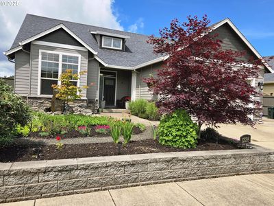 1228 S 40th Pl, Springfield, OR, 97478