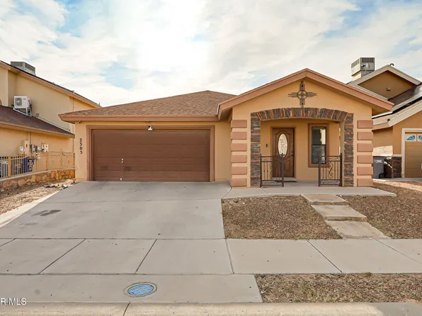 2305 Honey Dew St, El Paso, TX 79938