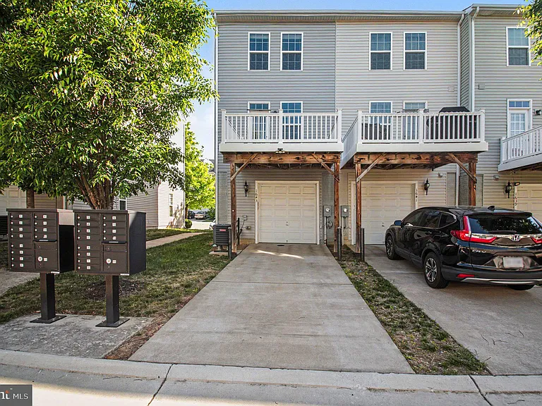 1643 Dorothy Ln — Photo 24