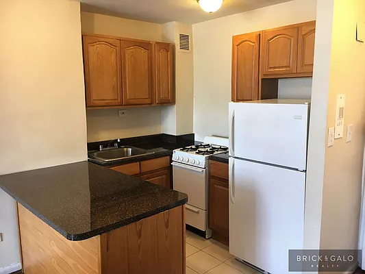 Rented by BRICK & GALO REALTY CORP | media 19