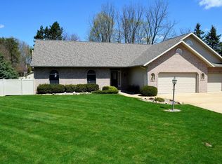 134 Cherryview Dr, Portage, MI