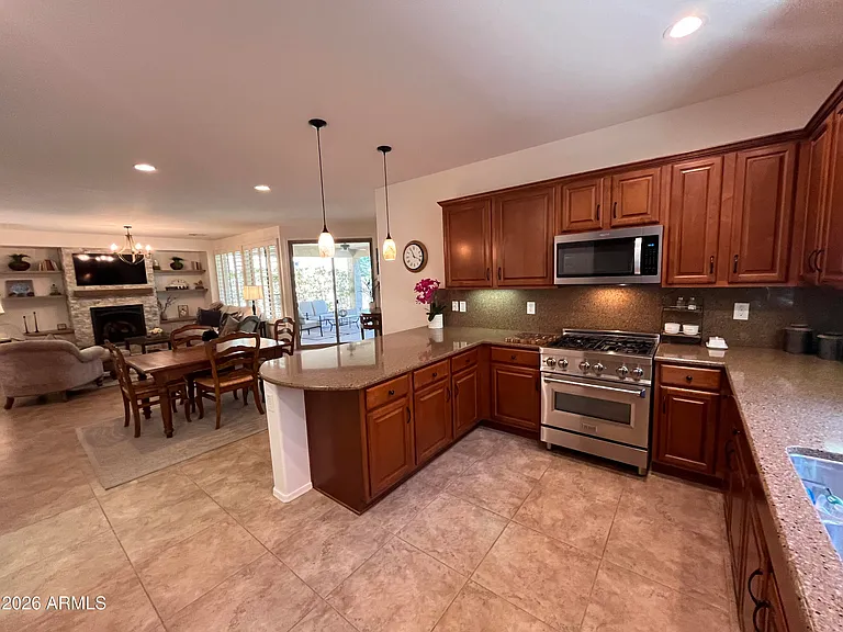 4502 E Narrowleaf Dr — Photo 7