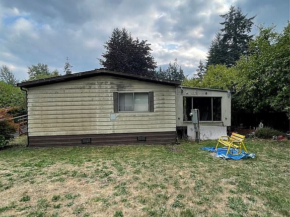 5th image of 261 E North Lake Drive