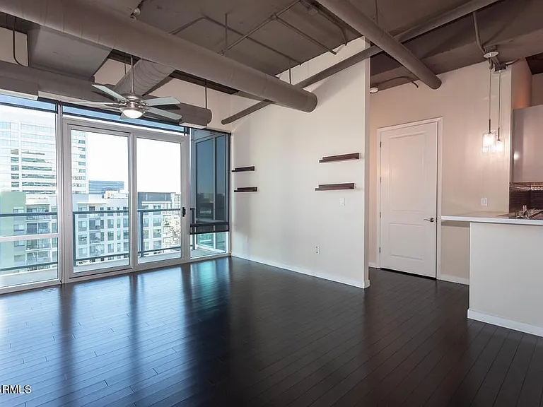 1 E Lexington Ave #702 — Photo 14